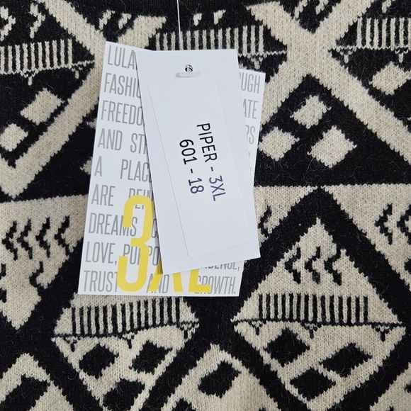New nwt lularoe piper sweater 3x 3xl  top shirt - Picture 2 of 2